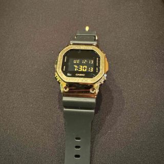 ジーショック(G-SHOCK)のG-SHOCK 黒金　デジタル腕時計(腕時計(デジタル))