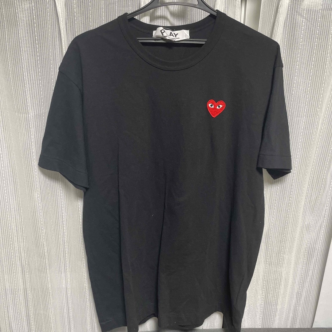 COMME des GARCONS(コムデギャルソン)のPLAY コムデギャルソン　tシャツ　ブラック　xl メンズのトップス(Tシャツ/カットソー(半袖/袖なし))の商品写真