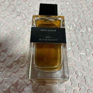 ジバンシィ(GIVENCHY)のGIVENCHY アンフラメ　香水(ユニセックス)