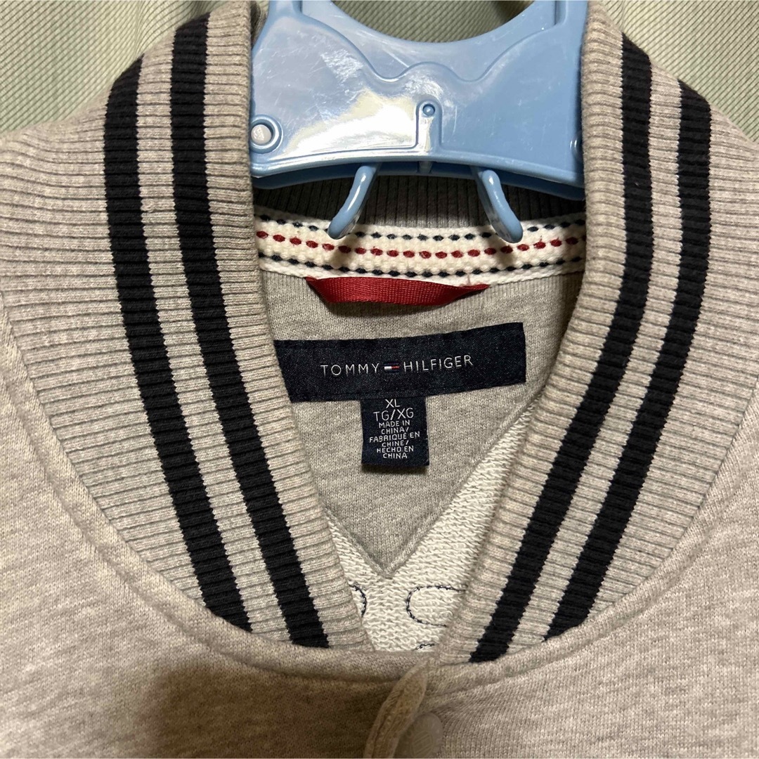 TOMMY HILFIGER(トミーヒルフィガー)のTOMMY HILFIGER XL メンズのジャケット/アウター(スタジャン)の商品写真