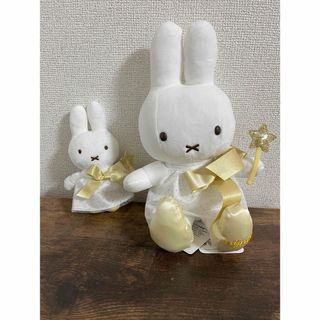 ミッフィー(miffy)のトゥインクル　ミッフィー　ぬいぐるみ　キーチェーン　クリスマスミッフィぬいぐるみ(キャラクターグッズ)