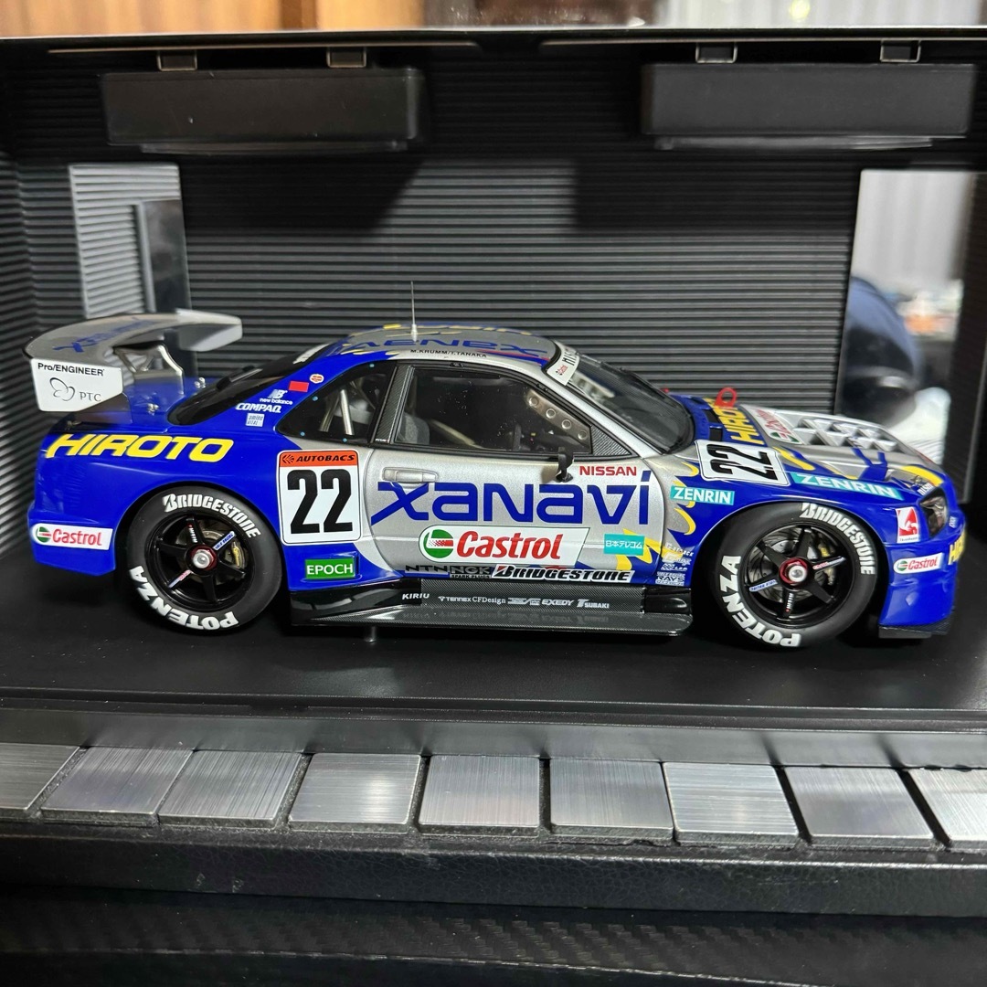 AUTOart - 未展示品 オートアート 1/18 XANAVI HIROTO GTR (R34 AUTOart - 未展示品 オートアート 1/18 XANAVI HIROTO GTR (R34