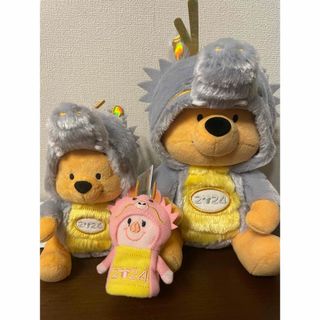 クマノプーサン(くまのプーさん)の匿名配送　ディズニーリゾート 2024 干支 ぷーさんぬいぐるみ、ぬいばセット(キャラクターグッズ)