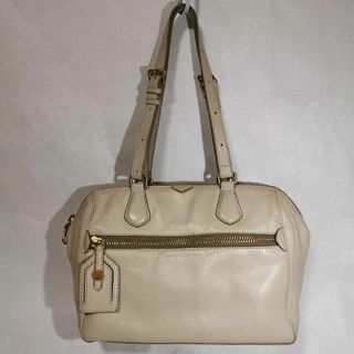 マークバイマークジェイコブス(MARC BY MARC JACOBS)のマークジェイコブス ショルダーバック アイボリー A4サイズ対応 USED美品(ハンドバッグ)