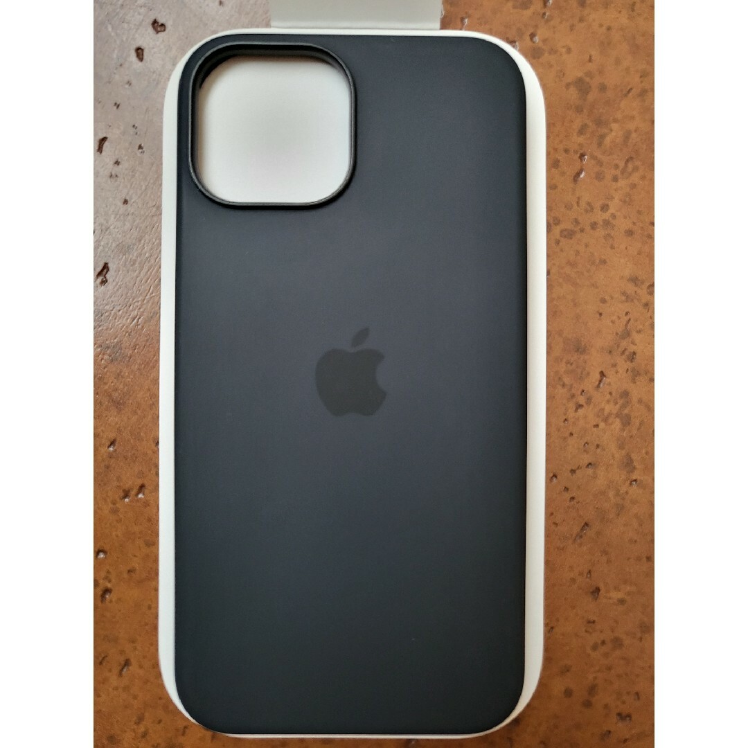 Apple(アップル)のMagSafe対応iPhone 13 miniシリコーンケース ミッドナイト スマホ/家電/カメラのスマホアクセサリー(iPhoneケース)の商品写真