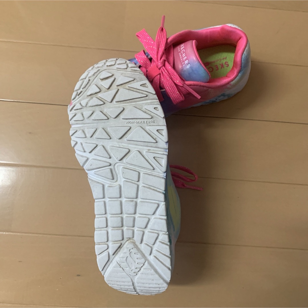 SKECHERS(スケッチャーズ)のSKECHERS スケッチャーズ キッズスニーカー 19cm キッズ/ベビー/マタニティのキッズ靴/シューズ(15cm~)(スニーカー)の商品写真