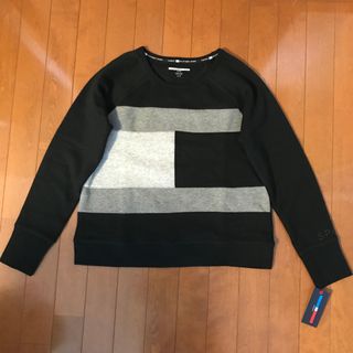 トミーヒルフィガー(TOMMY HILFIGER)のトミーヒルフィガー　トレーナー　スウェット　新品(トレーナー/スウェット)