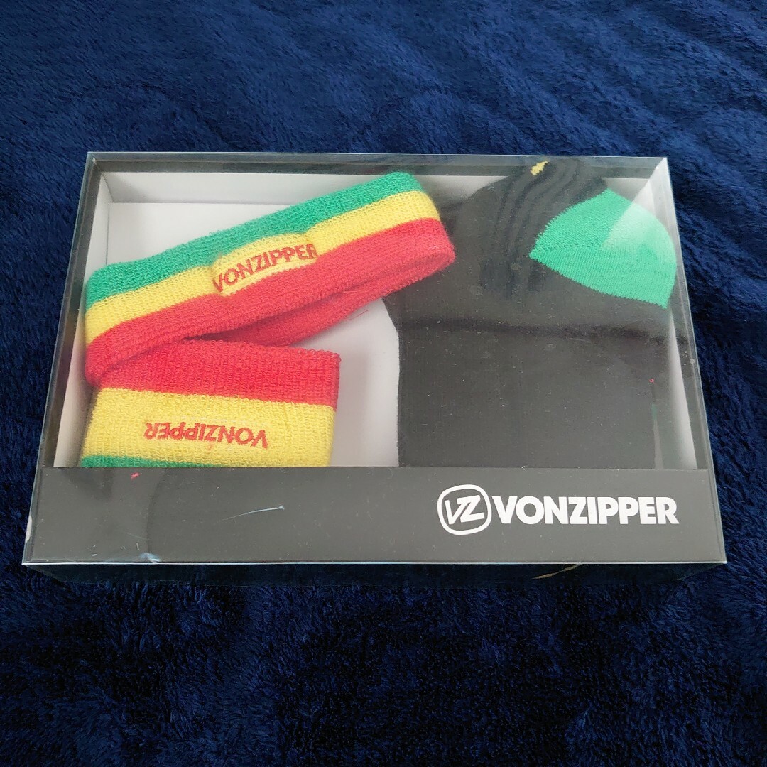 VONZIPPER(ボンジッパー)のvonzipper ボンジッパー 靴下 3点セット 新品 未使用 スポーツ/アウトドアのスノーボード(アクセサリー)の商品写真