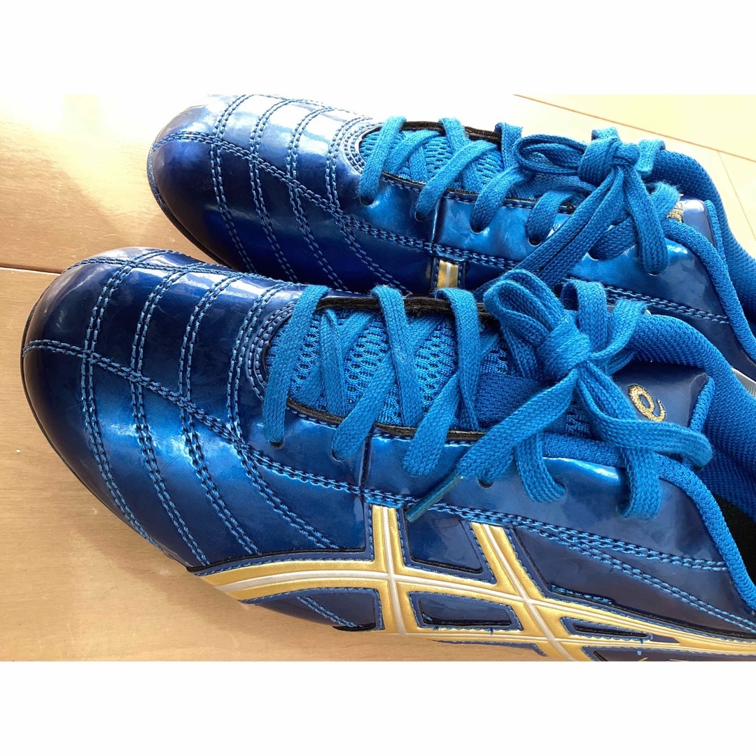 asics(アシックス)のTSI211 LETHL3  Jr  (リーサル3  Jr) 23.5cm スポーツ/アウトドアのサッカー/フットサル(シューズ)の商品写真