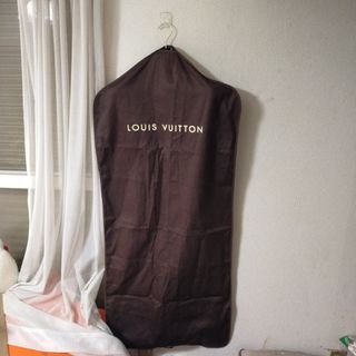 ルイヴィトン(LOUIS VUITTON)のルイヴィトンガーメントケース+ハンガー　新品(その他)