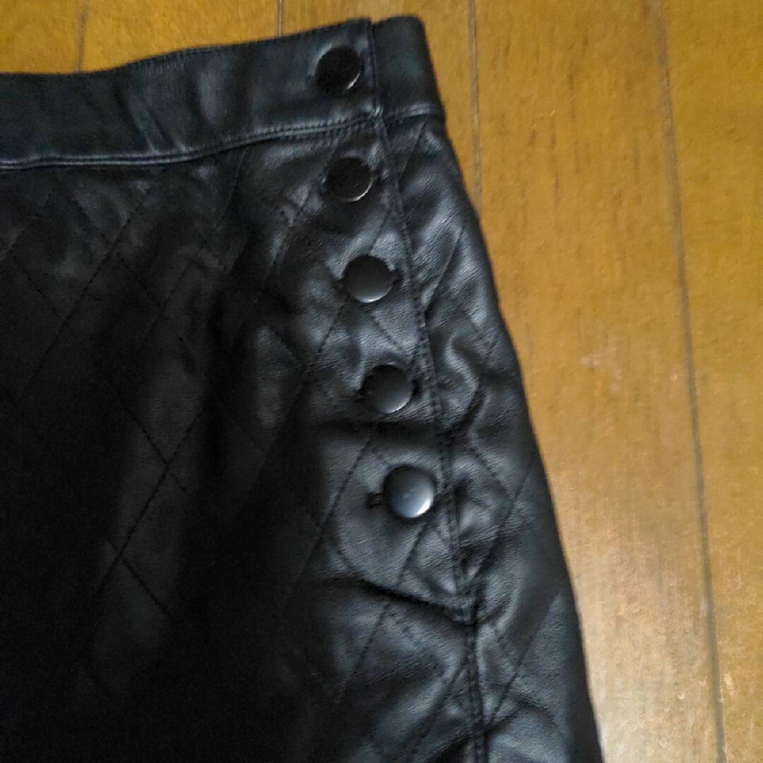 ZARA(ザラ)のZARA  レザーミニスカート レディースのスカート(ミニスカート)の商品写真
