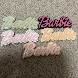 Barbie - 新品未使用☆即購入OK バービー デコパーツ ロゴプラプレート5点セット