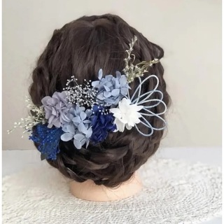 ブルー系髪飾り　成人式結婚式卒業式　プリザーブドフラワードライフラワー(ヘッドドレス/ドレス)