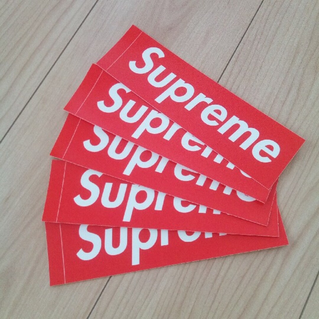 Supreme(シュプリーム)のSupreme ボックスロゴステッカー 5枚セット メンズのファッション小物(その他)の商品写真