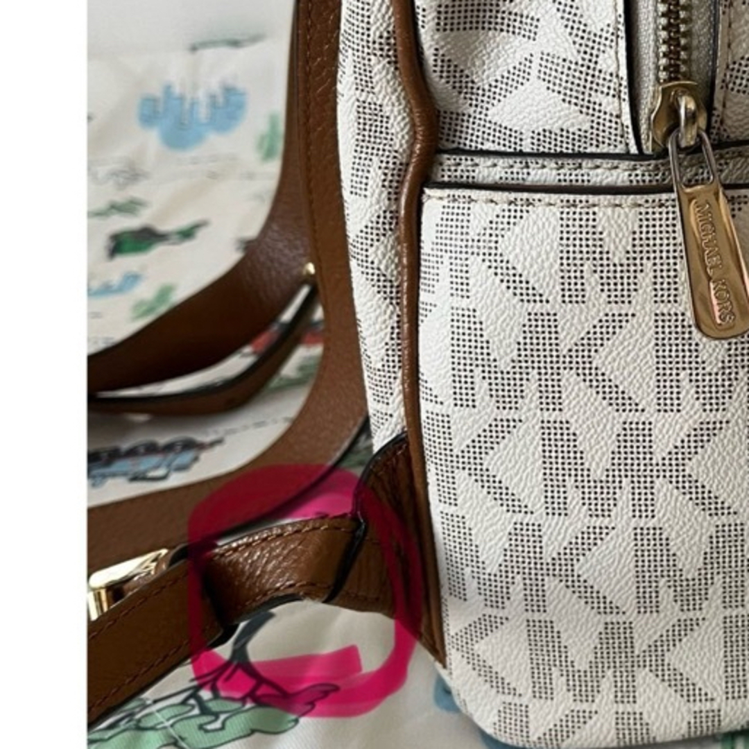 Michael Kors(マイケルコース)の【美品】MICHAELKORS リュック レディースのバッグ(リュック/バックパック)の商品写真