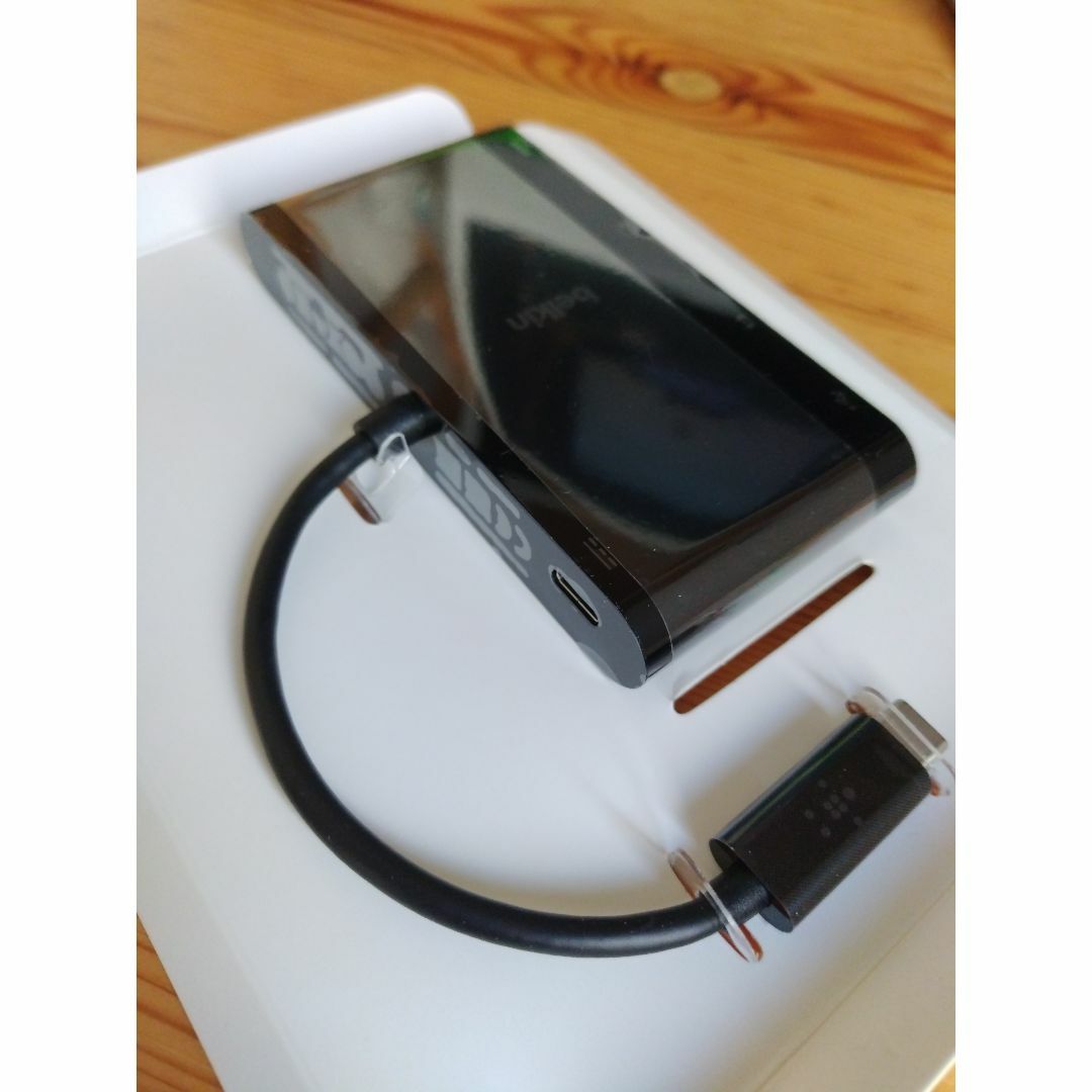 Apple(アップル)のBelkin ベルキン マルチメディア USB 100W PD 変換アダプタ スマホ/家電/カメラのPC/タブレット(PC周辺機器)の商品写真