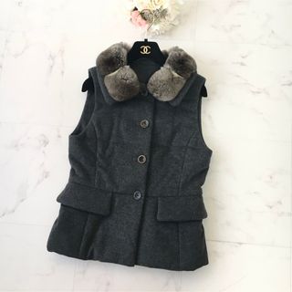 フォクシー(FOXEY)の美品　定価28万円　FOXEY フォクシー  カシミヤ チンチラ　中綿　ベスト(その他)