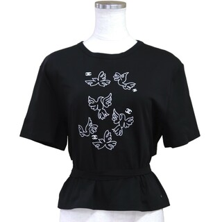 シャネル(CHANEL)の未使用 シャネル 22C 鳥刺繍 レースアップ 半袖Ｔシャツ レディース 黒 M ココマーク CHANEL(Tシャツ(半袖/袖なし))
