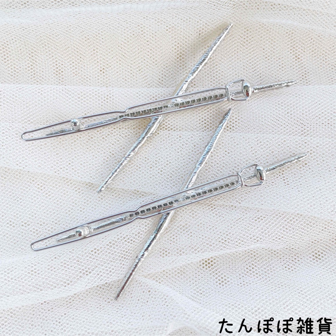 2個セット 大きめキラキラストーン 英文字X ヘアピンヘア 2個セット 大きめキラキラストーン 英文字X ヘアピンヘア