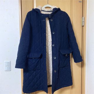 ビームス(BEAMS)の【クリスマスセール中】BEAMS キルティング 裏ボア コート(ロングコート)