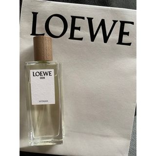 ロエベ(LOEWE)のヨンキ様専用　ロエベ　香水　001 ウーマン　極美品(香水(女性用))