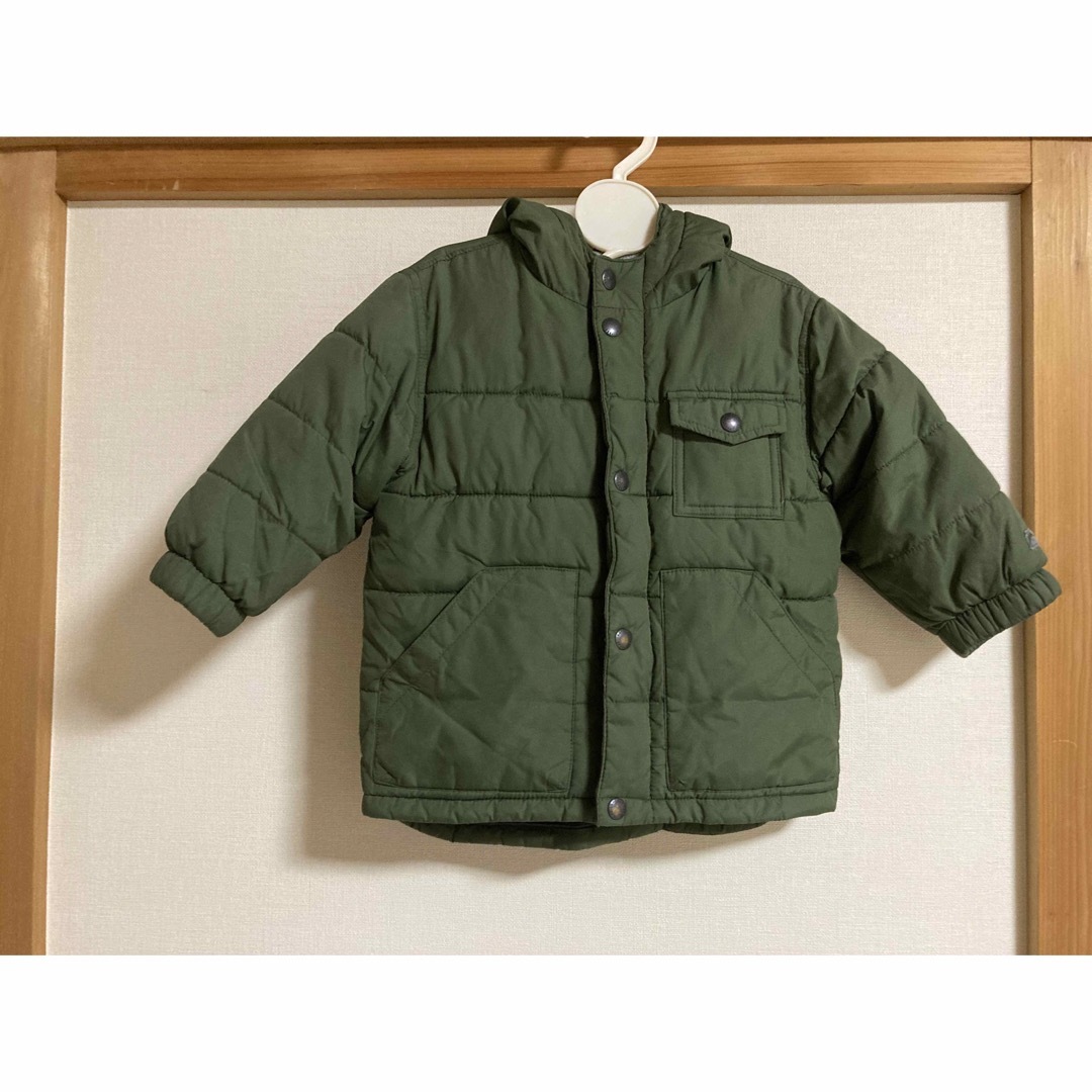 babyGAP(ベビーギャップ)の【90㎝】baby GAP 中綿アウター キッズ/ベビー/マタニティのキッズ服男の子用(90cm~)(コート)の商品写真