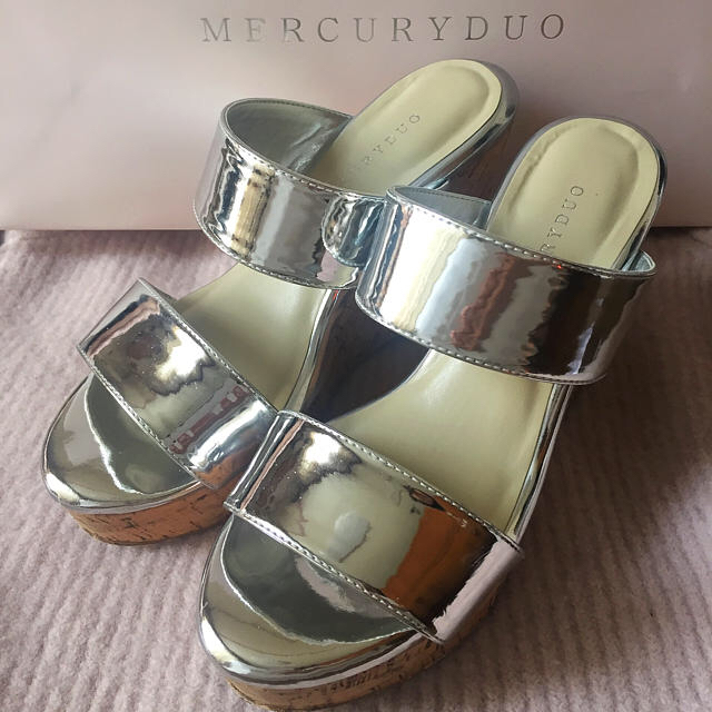 MERCURYDUO(マーキュリーデュオ)のMERCURYDUO レディースの靴/シューズ(サンダル)の商品写真