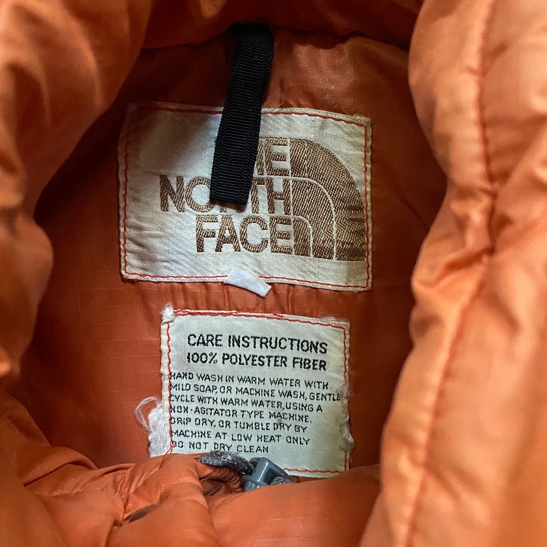 THE NORTH FACE(ザノースフェイス)の70s ノースフェイス ダウンジャケット 茶タグ M リップストップ オレンジ メンズのジャケット/アウター(ダウンジャケット)の商品写真