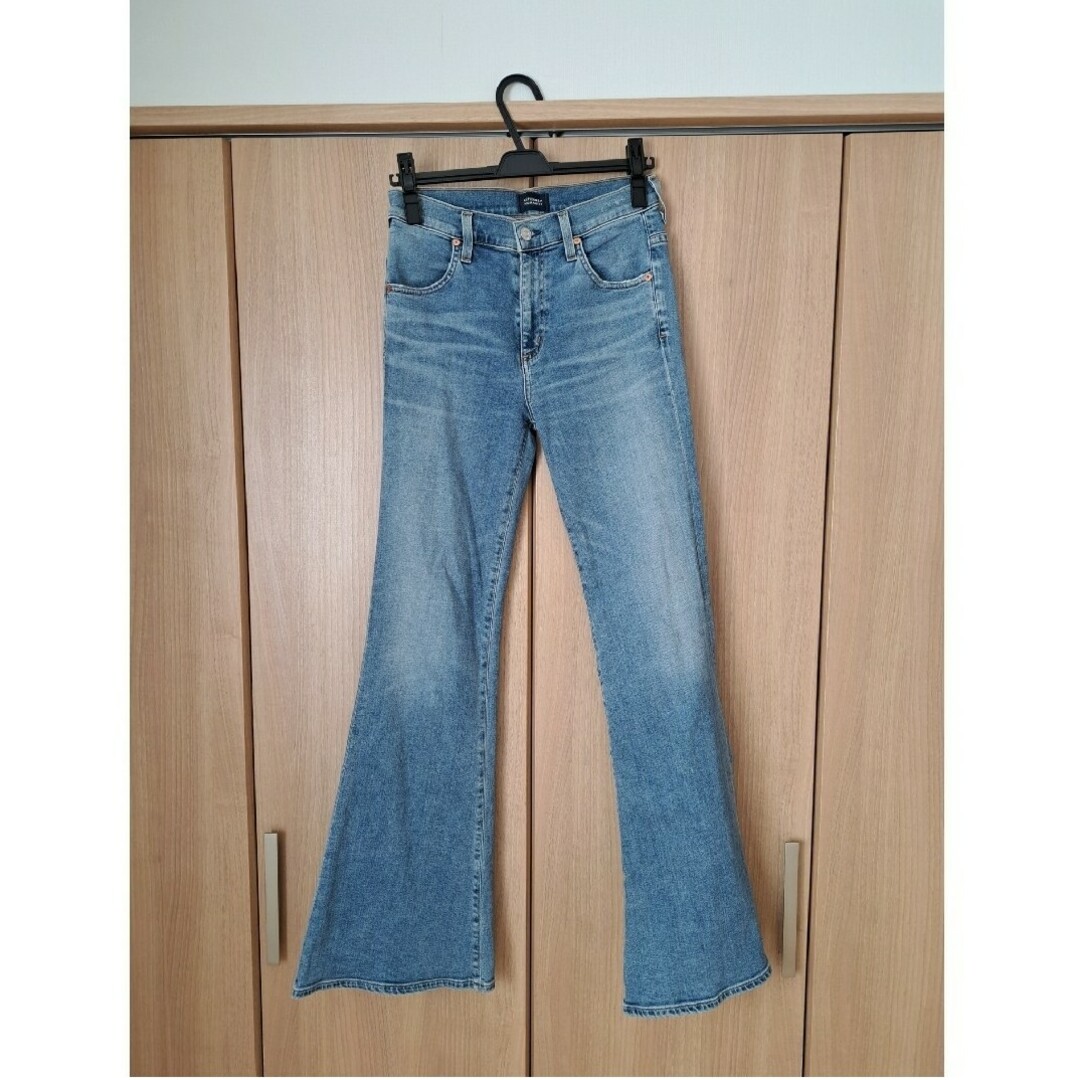 L'Appartement DEUXIEME CLASSE(アパルトモンドゥーズィエムクラス)のCitizens of humanity　SUPER FLARE DENIM レディースのパンツ(デニム/ジーンズ)の商品写真