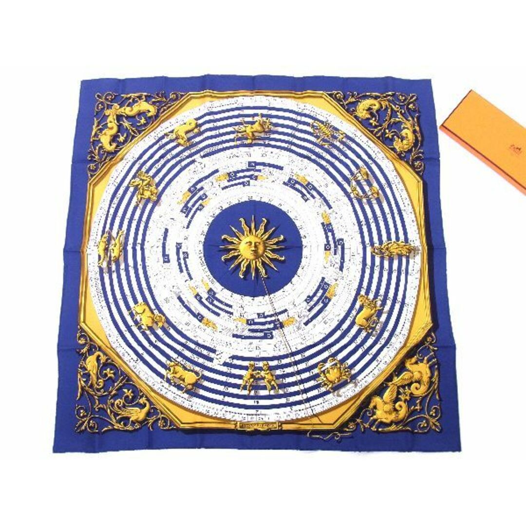 Hermes(エルメス)の■新品■未使用■ HERMES エルメス DIES ET HORE【占星術】カレ90 シルク 大判 スカーフ ストール ショール ネイビー系 AU1243 レディースのファッション小物(バンダナ/スカーフ)の商品写真