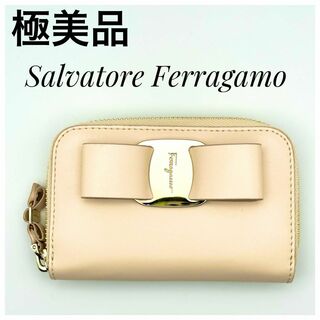 サルヴァトーレフェラガモ(Salvatore Ferragamo)のフェラガモ コインケース　ミニウォレット　ピンク　ヴァラリボン　折財布(財布)