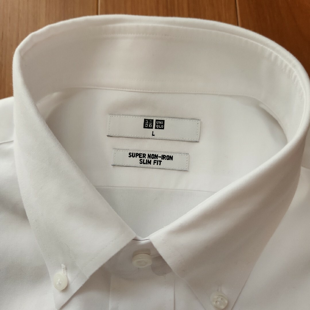 UNIQLO(ユニクロ)のユニクロ　スーパーノンアイロンスリムフィットシャツ　長袖 メンズのトップス(シャツ)の商品写真