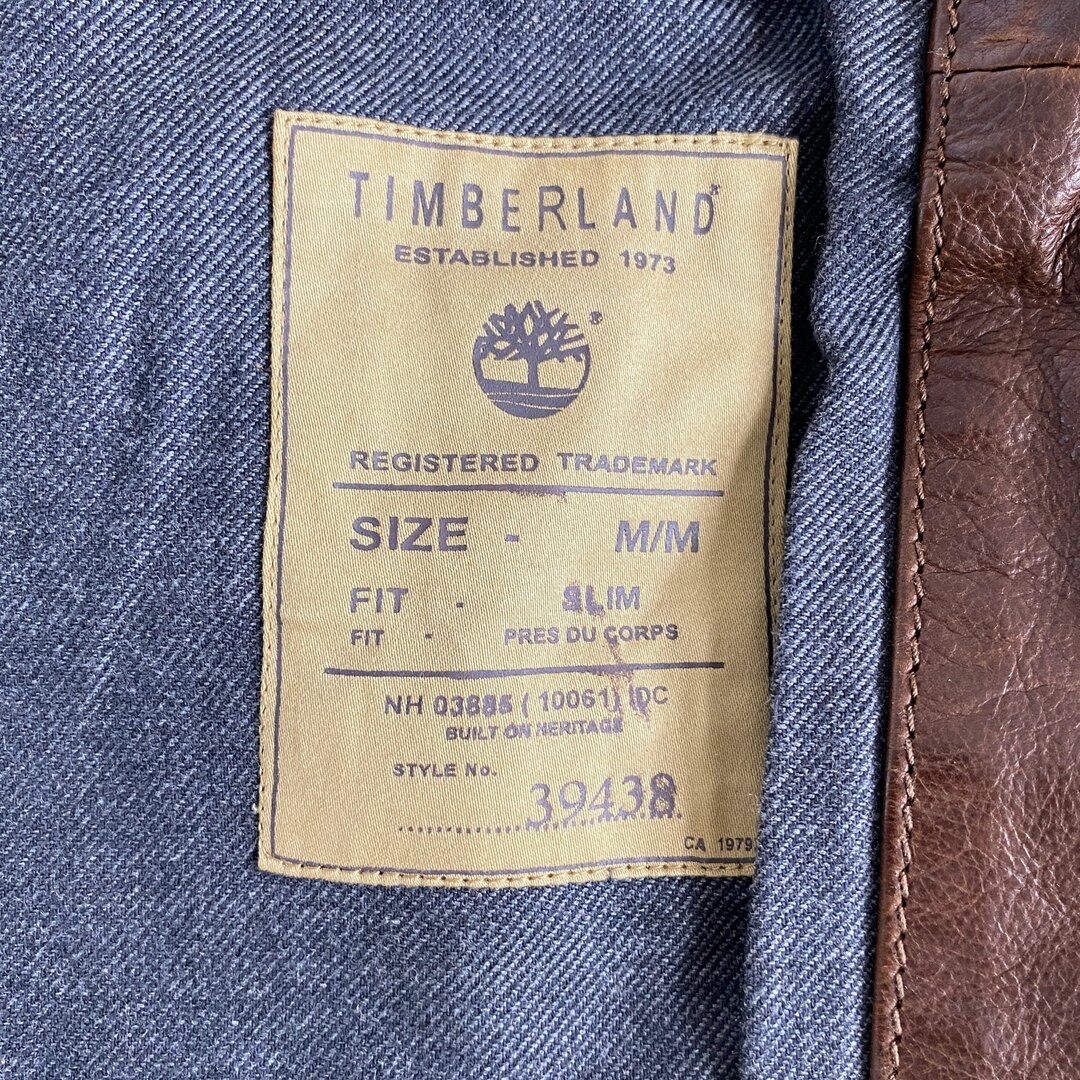 Timberland(ティンバーランド)の3L14 Timberland ティンバーランド レザーコート M ブラウン ベルト付き SLIM FIT ロゴプレート アウター 羽織 上着 メンズのジャケット/アウター(その他)の商品写真