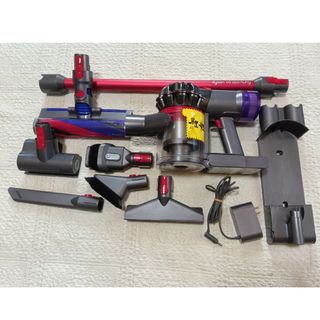 ダイソン(Dyson)の☆ダイソン V8 slim fluffy☆メンテ済み/程度良好品！(掃除機)