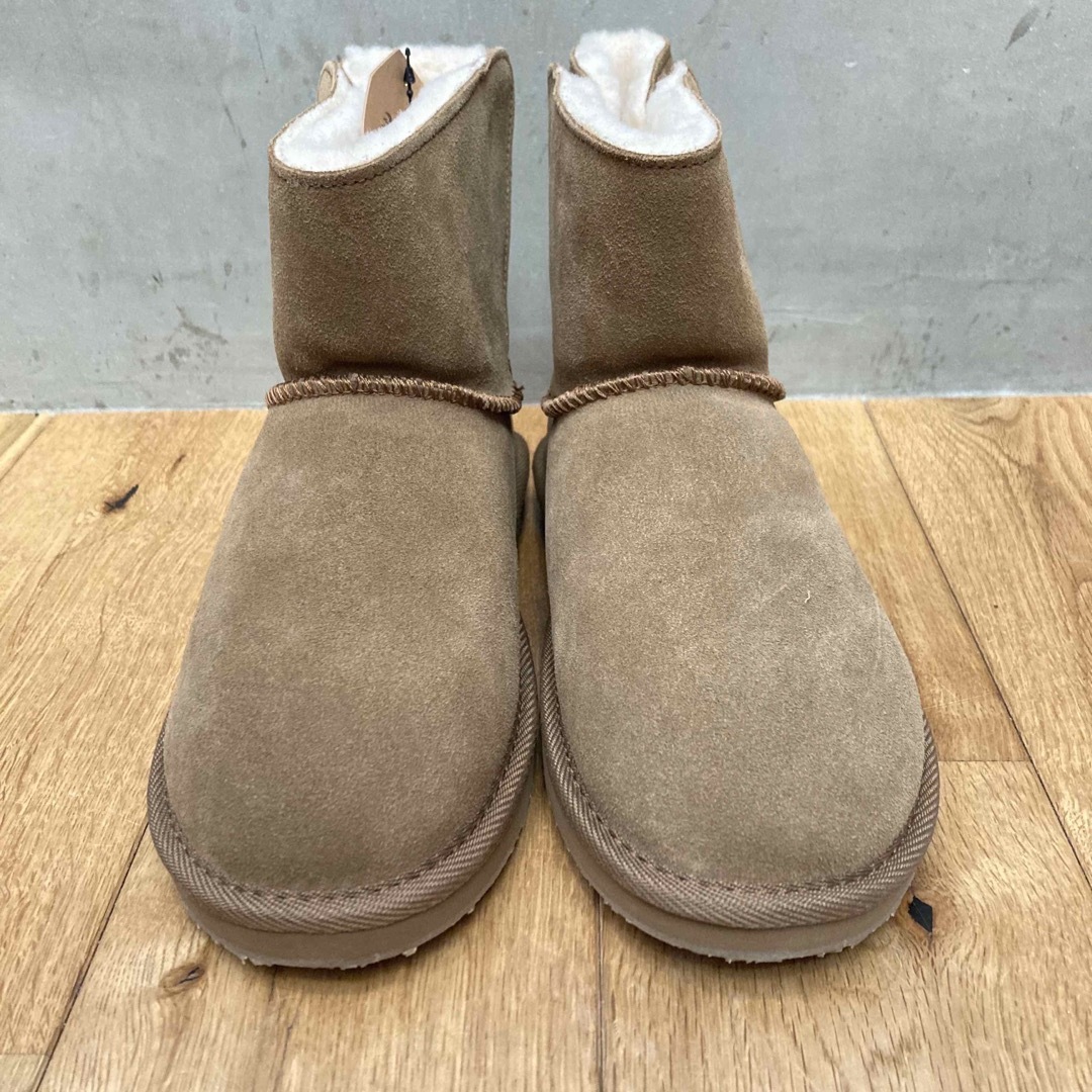 BEARPAW(ベアパウ)のBEARPAW ベアパウ WILLOW ウィロー　ヒッコリー  23cm レディースの靴/シューズ(ブーツ)の商品写真