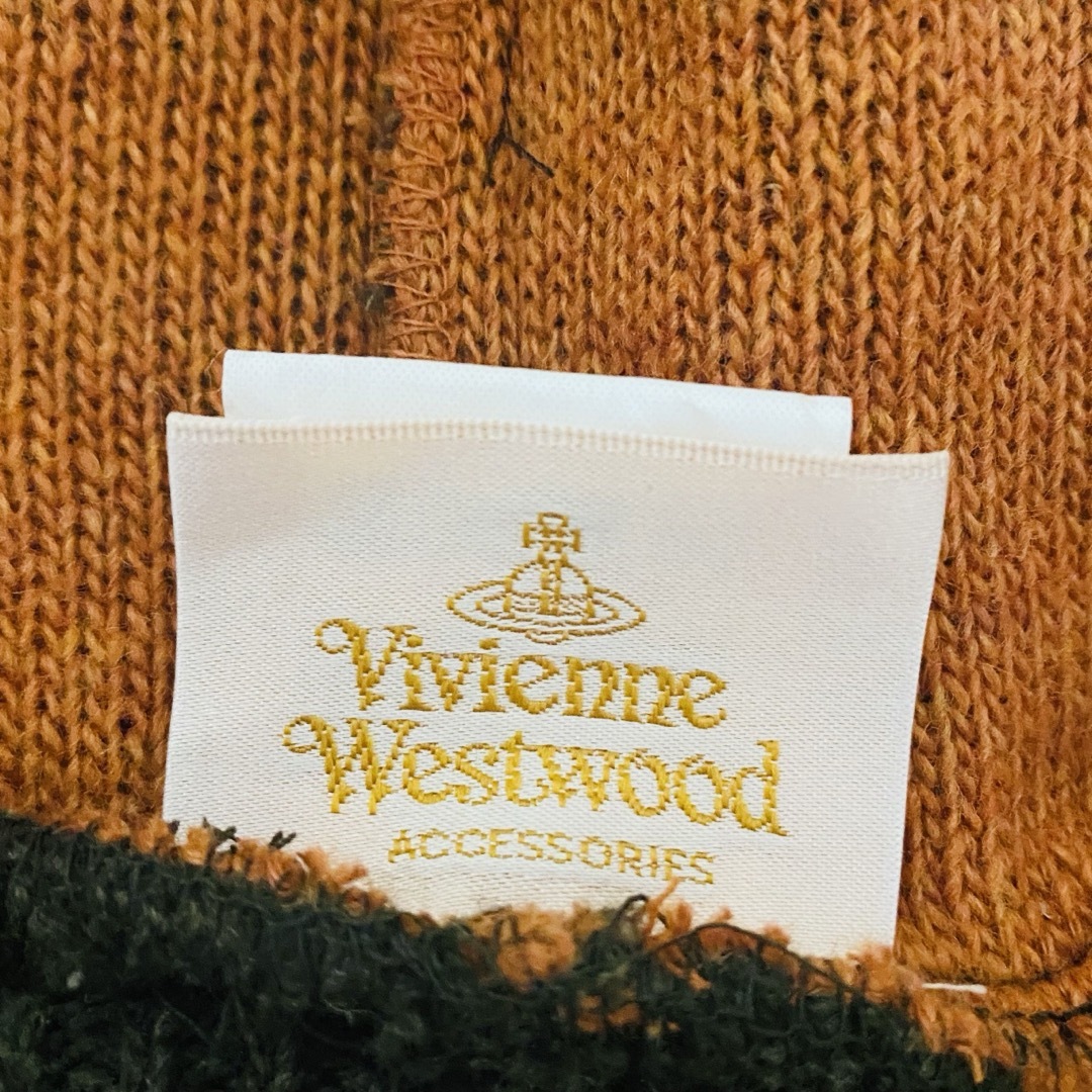 Vivienne Westwood(ヴィヴィアンウエストウッド)の【極美品】ヴィヴィアンウエストウッド　ベレー帽　オーブ　カーキ　オレンジ　 レディースの帽子(ハンチング/ベレー帽)の商品写真