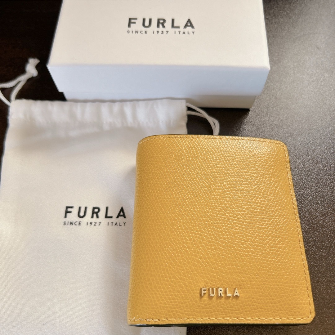 【未使用】FURLA 二つ折り財布レディース