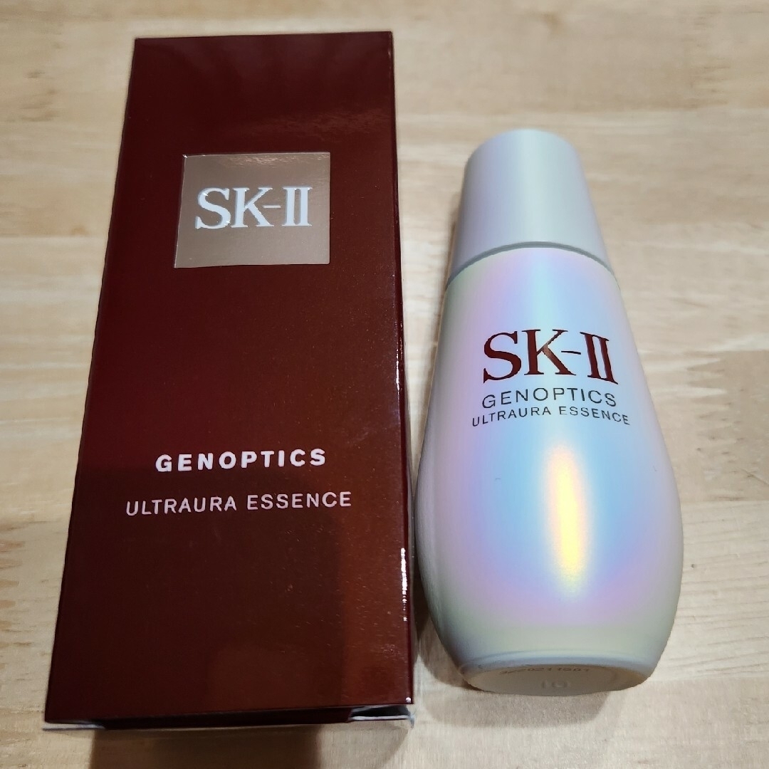 SK-II(エスケーツー)のSK-II 　ジェノプティクスウルトオーラエッセンス　50ml コスメ/美容のスキンケア/基礎化粧品(美容液)の商品写真