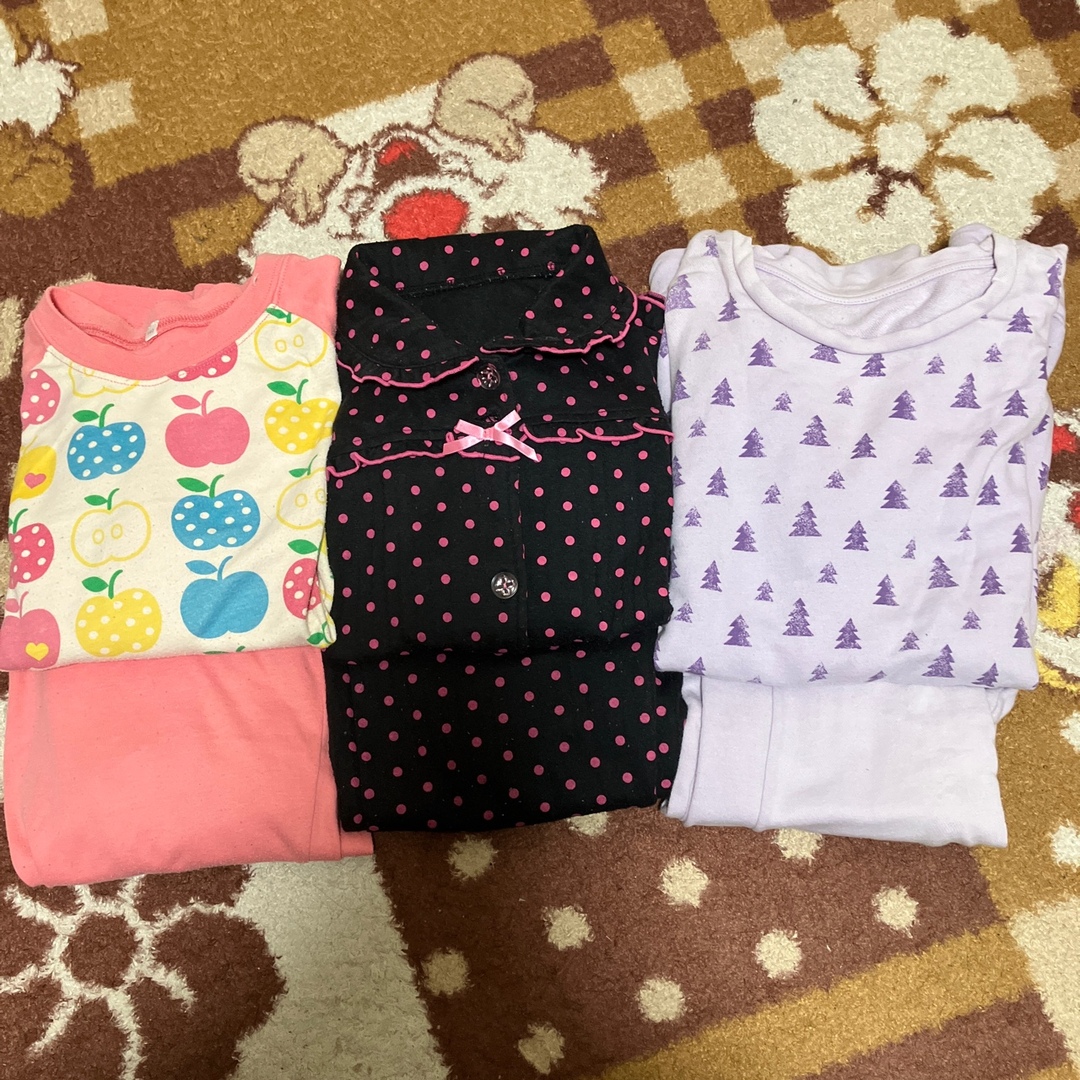 西松屋(ニシマツヤ)の140〜150パジャマ　3着セット キッズ/ベビー/マタニティのキッズ服女の子用(90cm~)(パジャマ)の商品写真