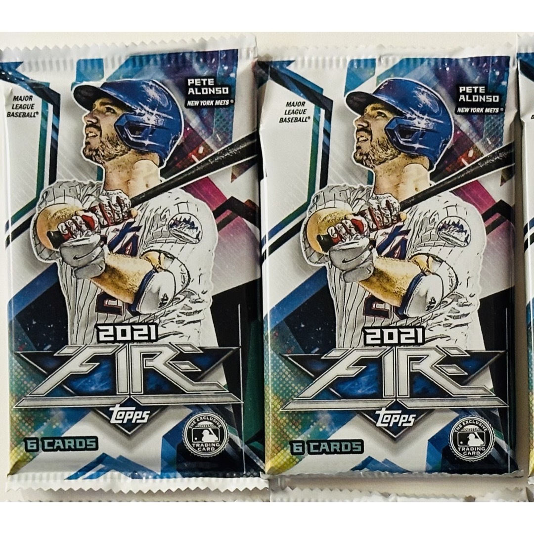 【大谷可能性あり】MLBカード 2021年版 Topps Fire 2パック エンタメ/ホビーのトレーディングカード(Box/デッキ/パック)の商品写真