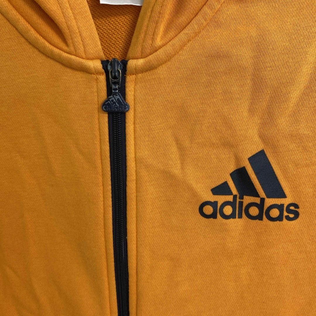 adidas(アディダス)のsize:150 adidas ジップアップ パーカー キッズ/ベビー/マタニティのキッズ服男の子用(90cm~)(ジャケット/上着)の商品写真