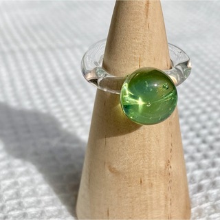 指輪　ガラス　リング　10号　11号　グリーン　クリア　透明　ガラスリング(リング(指輪))