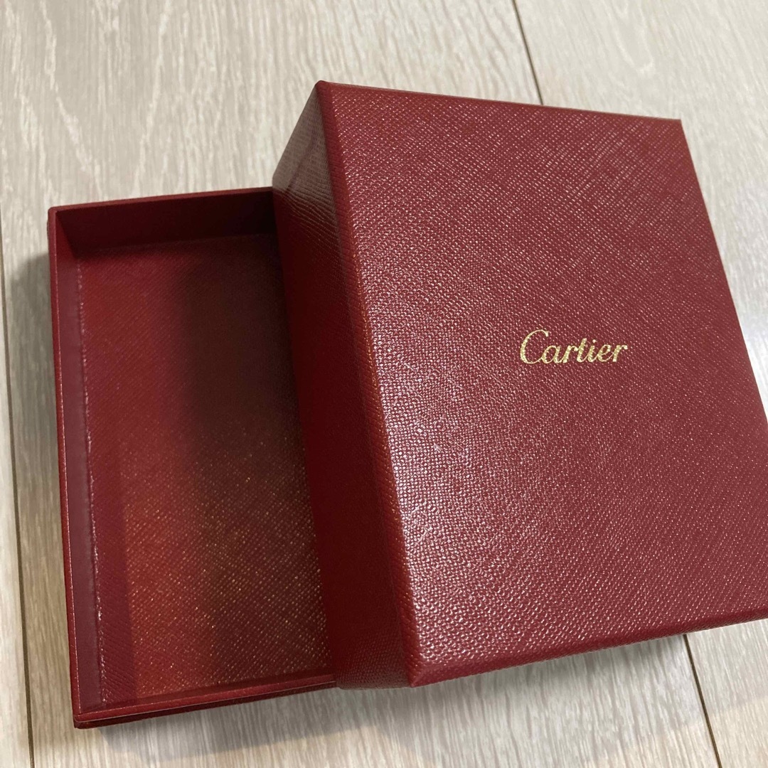 Cartier(カルティエ)のカルティエ　空箱 インテリア/住まい/日用品のインテリア小物(小物入れ)の商品写真