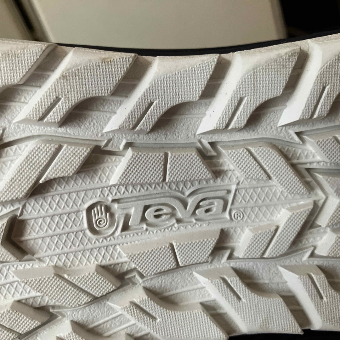 Teva(テバ)のTeva スノーブーツ VERO BOOT II 紺　24.0㎝　美品　テバ レディースの靴/シューズ(ブーツ)の商品写真