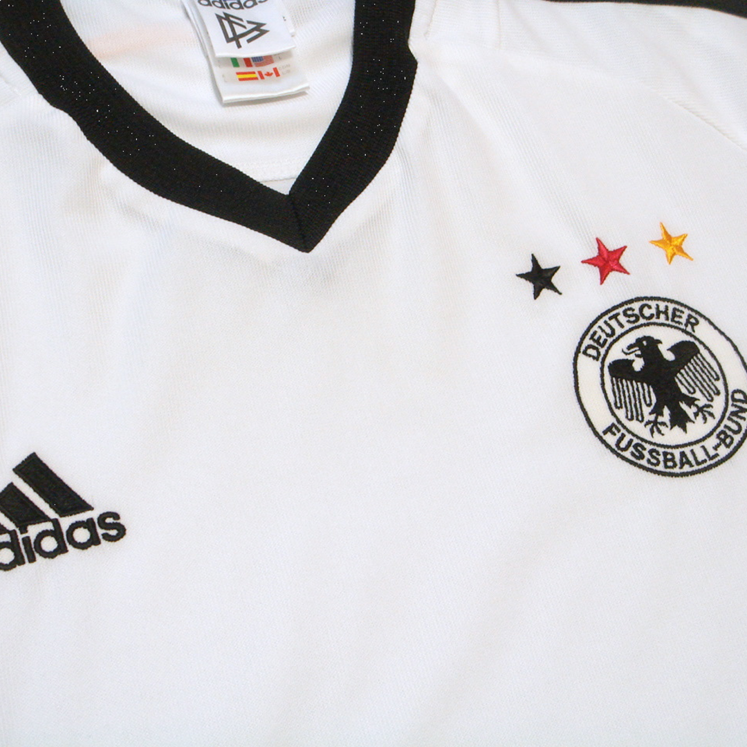 adidas(アディダス)のドイツ代表 2002 ホーム adidas ユニフォーム ワールドカップ準優勝 スポーツ/アウトドアのサッカー/フットサル(ウェア)の商品写真
