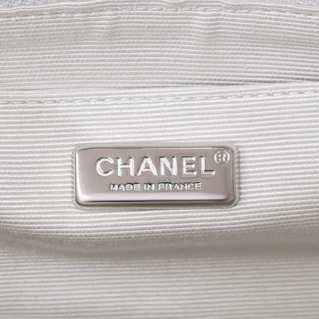 CHANEL - シャネル マトラッセ 25 フラップ Wチェーン CHANEL - シャネル マトラッセ 25 フラップ Wチェーン