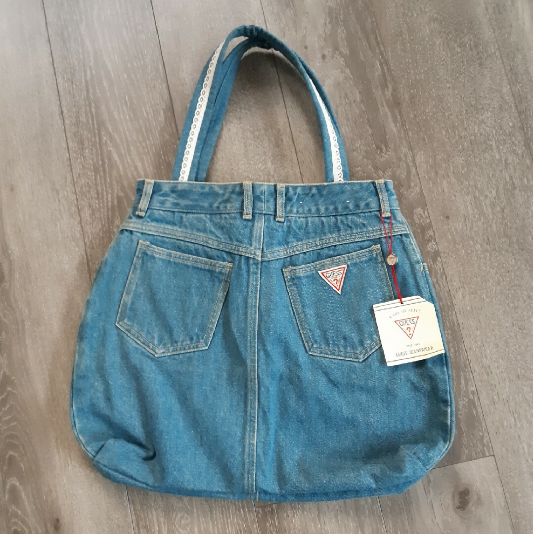 GUESS(ゲス)のGUESS　デニム　リメイクトートバッグ ハンドメイドのファッション小物(バッグ)の商品写真