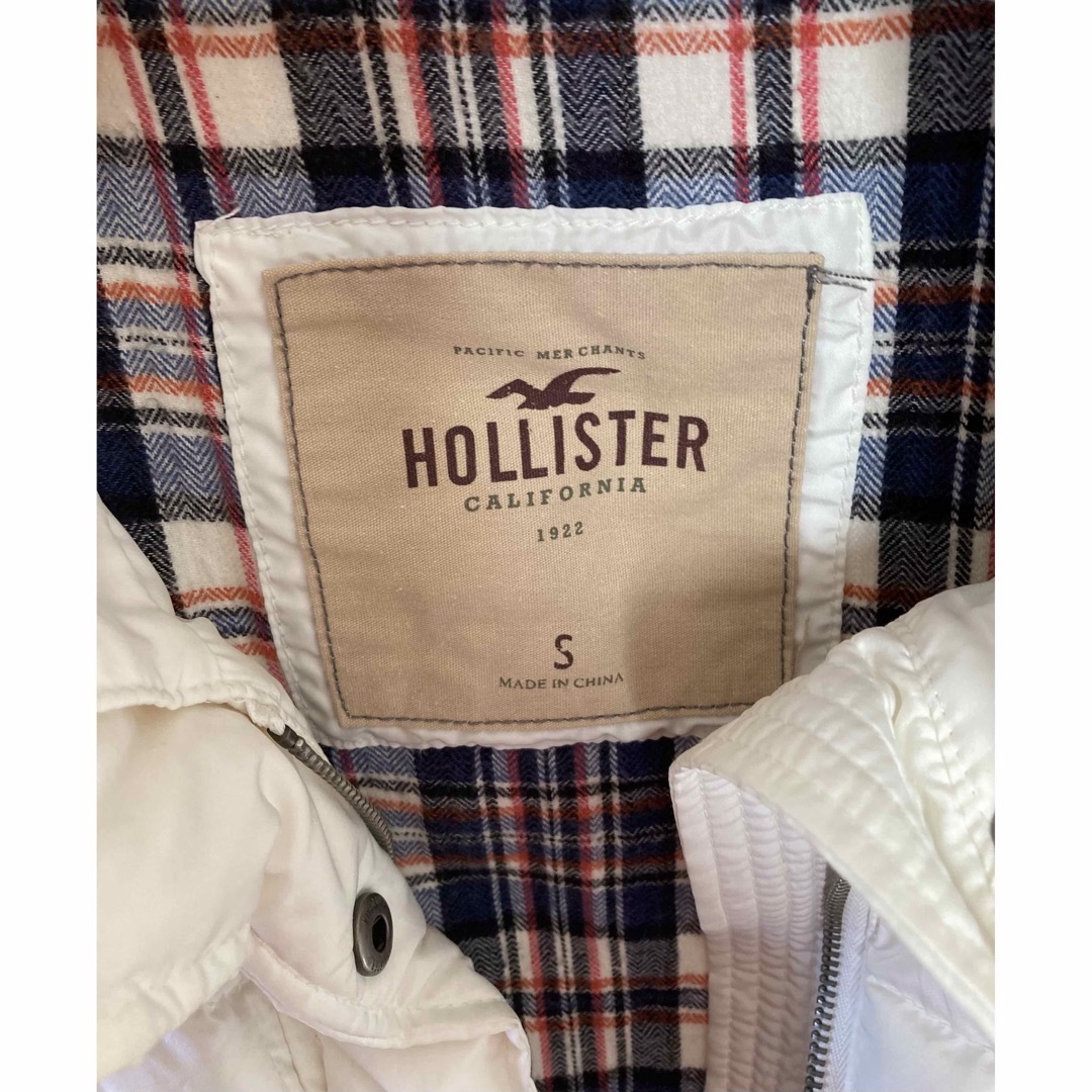 Hollister(ホリスター)のホリスター　ダウンジャケット レディースのジャケット/アウター(ダウンジャケット)の商品写真