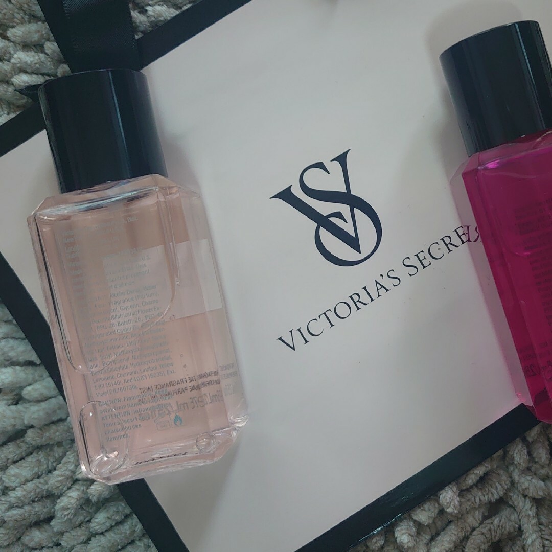 Victoria's Secret(ヴィクトリアズシークレット)のVictoria's Secret TEASE ミニパフェーム75ml. コスメ/美容の香水(香水(女性用))の商品写真