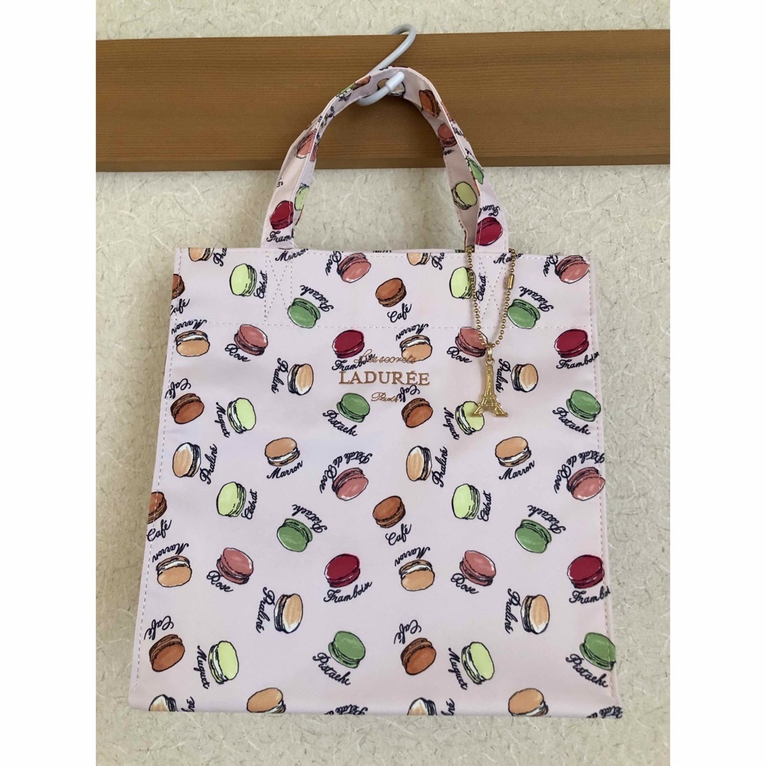 LADUREE(ラデュレ)の【未使用】LADUREE トートバッグ  ラデュレ ピンク マカロン ミニバッグ レディースのバッグ(トートバッグ)の商品写真